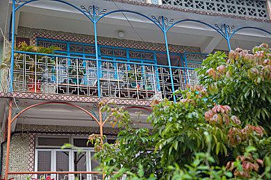 斯宾塞表达对刻意删减内容以便推出扩展的厌恶